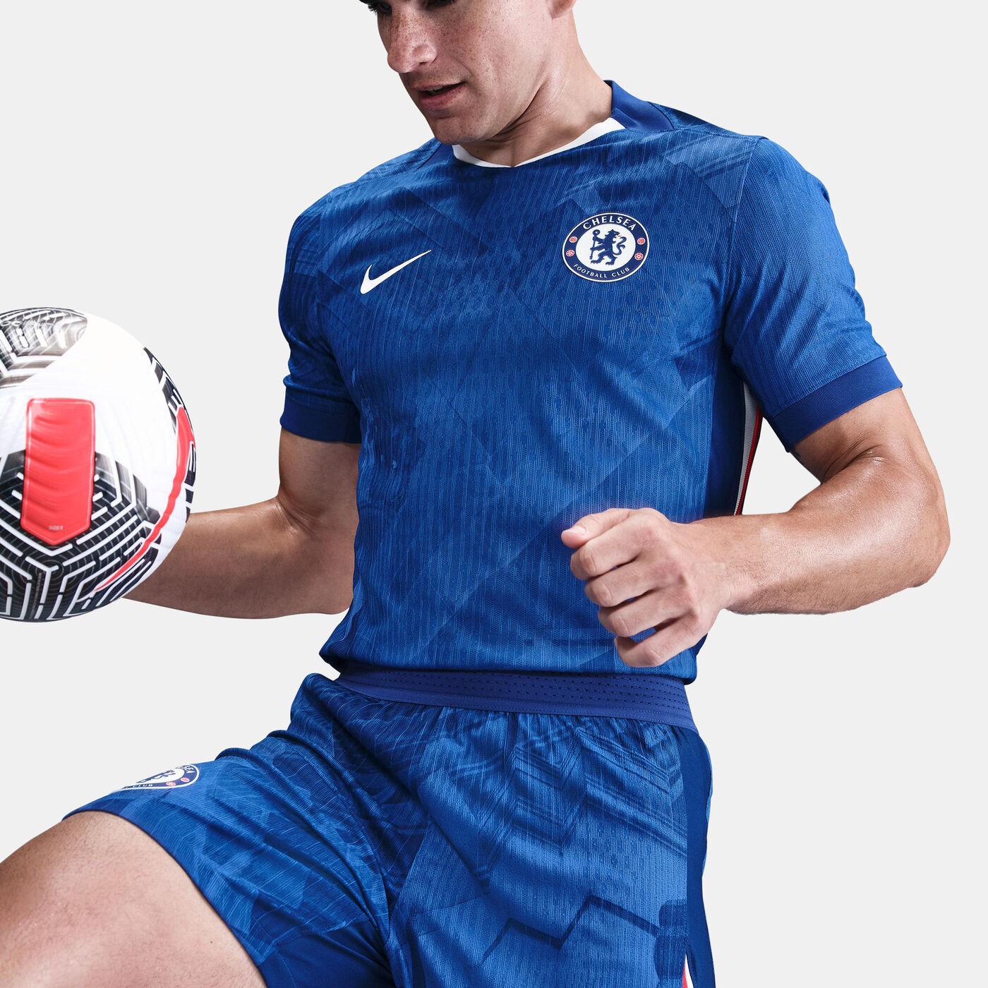 Men's Chelsea 25/26 Home Authentic Football Jersey
