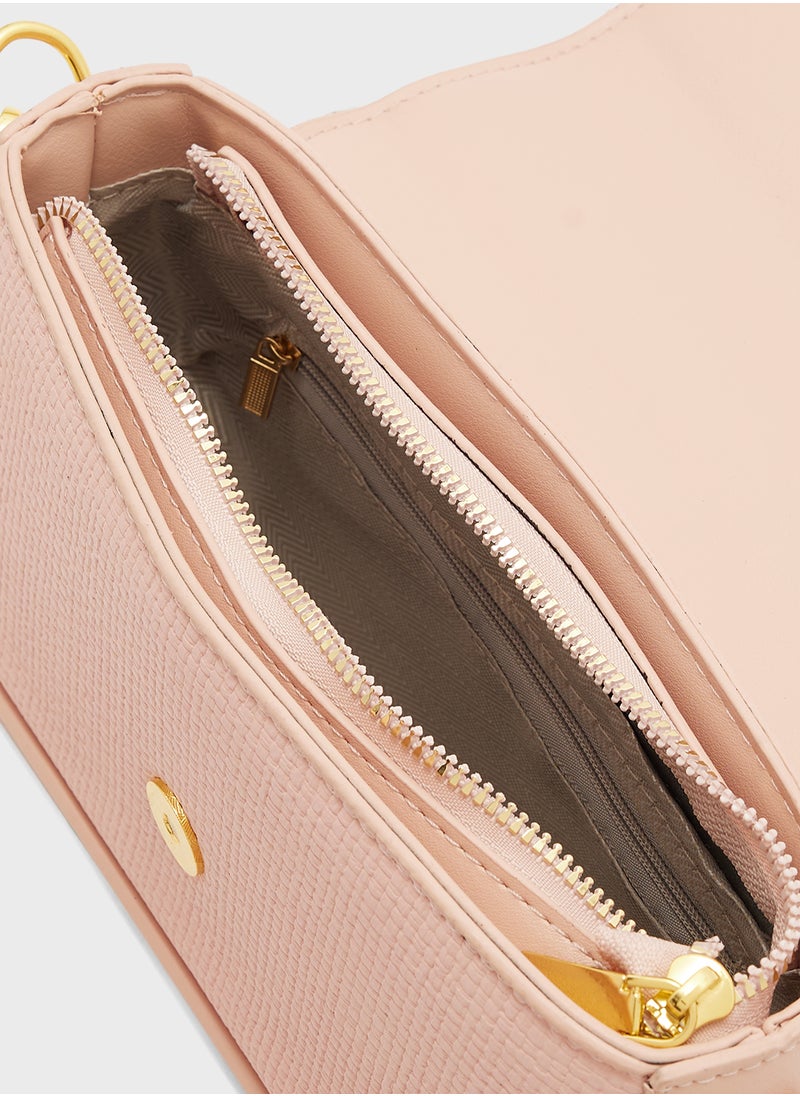 Chain Detail Strap Crossbody