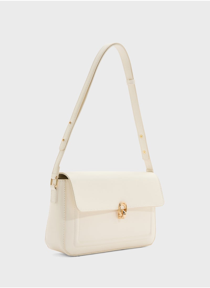 Classic Shoulder Bag