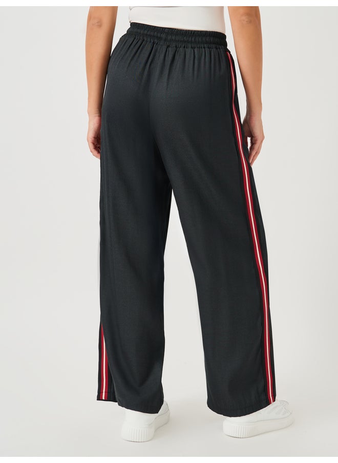 Styli Side Tape Detail Chambray Wide Leg Pants