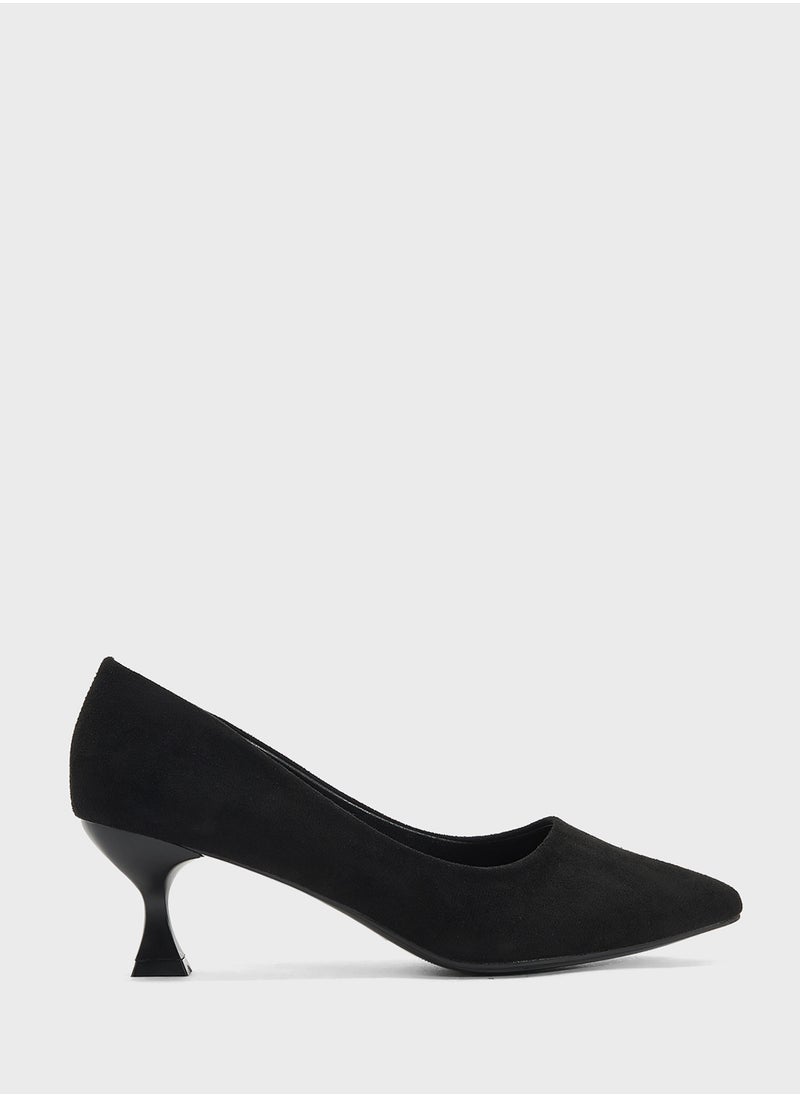 Low Flared Heel Pump