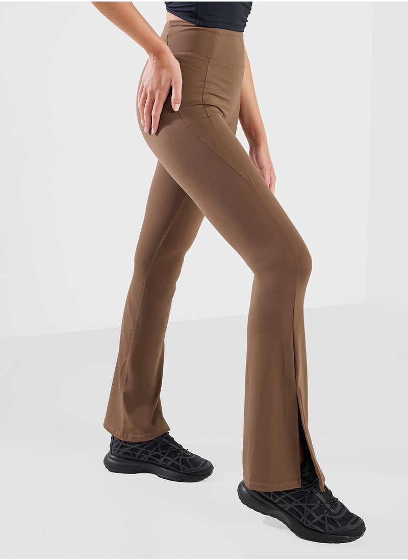 High Rise Seamless Flared Leggings