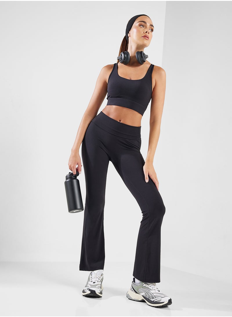Mid Rise Ankle Length Flared Pants