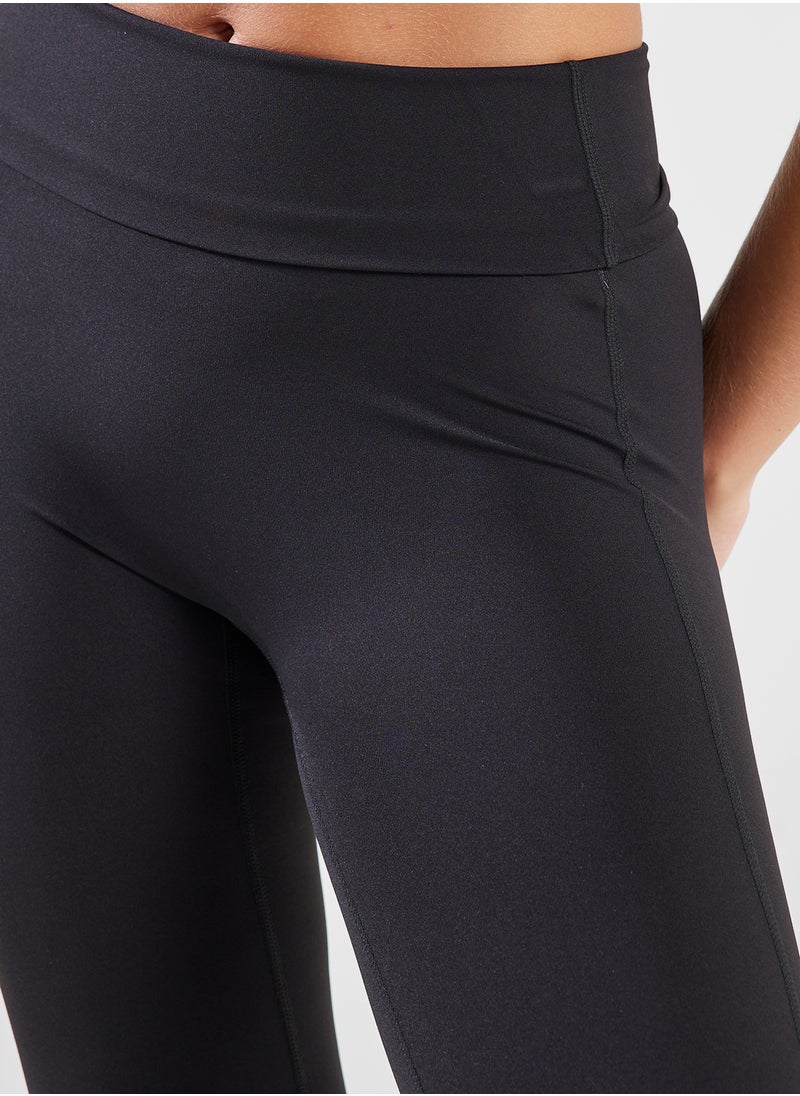 Mid Rise Ankle Length Flared Pants