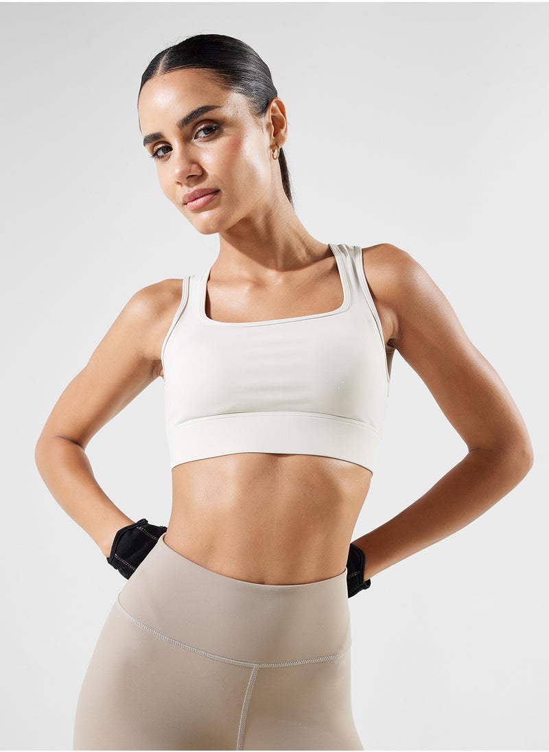 Medium Coverage Seamless Sports Bra