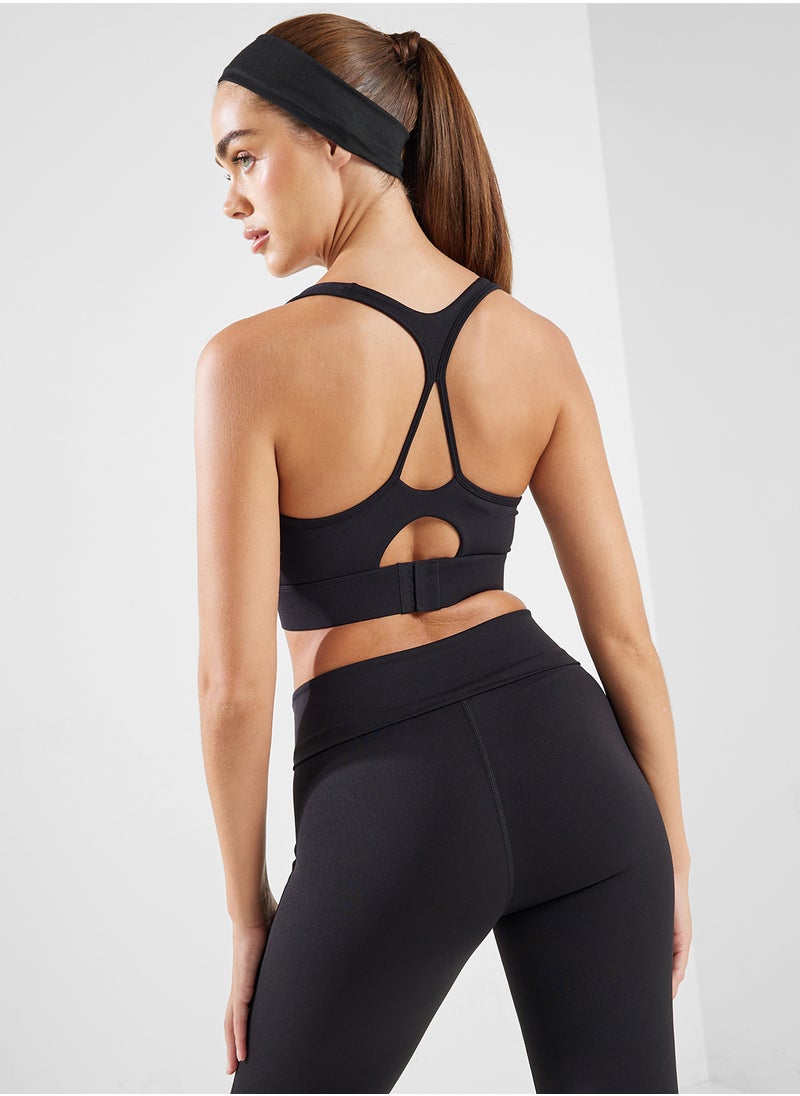 Medium Coverage Back Cutout Detail Sports Bra With Clasp