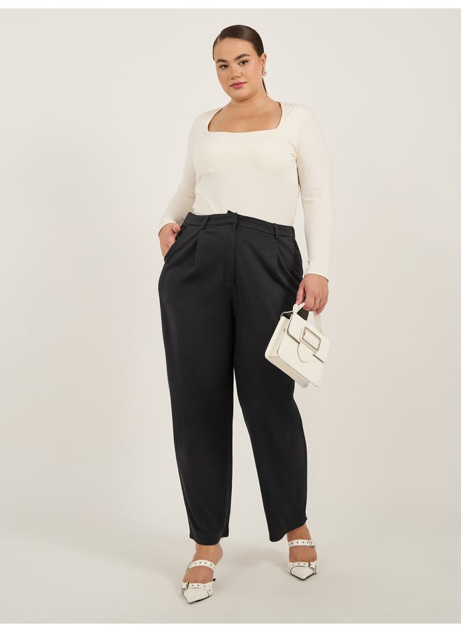 Styli Plus Size Mid Rise Tapered Fit Trousers