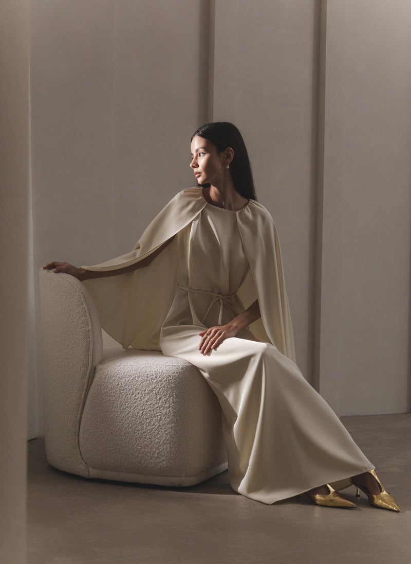 Maxi dress with matching cape