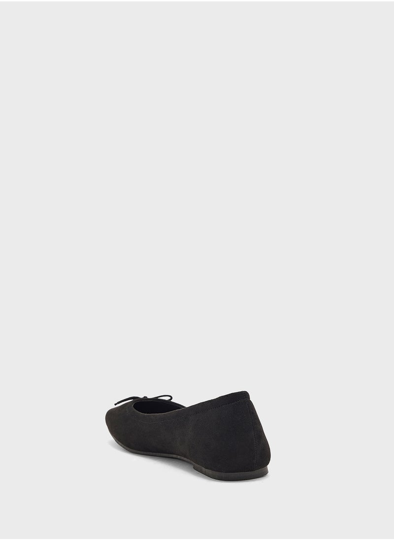 Everyday Ballerina Flat With Bow