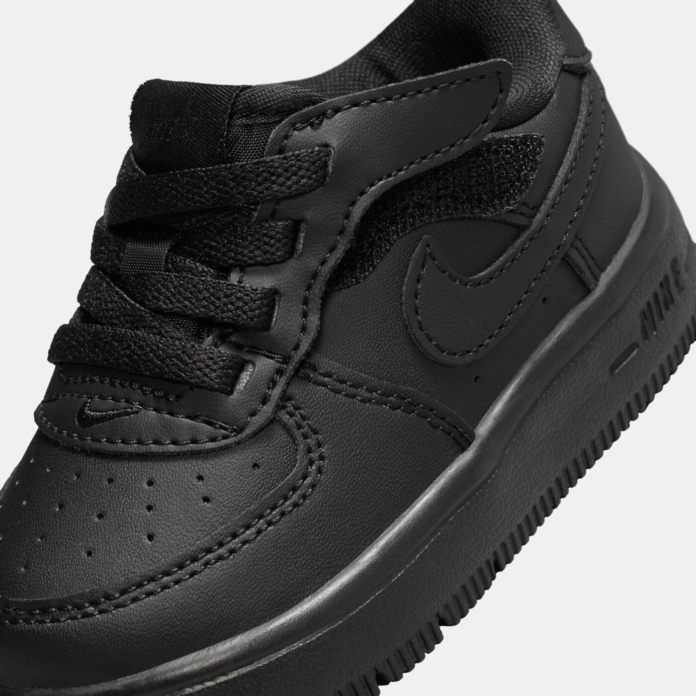 Kids' Force 1 Low EasyOn Shoes
