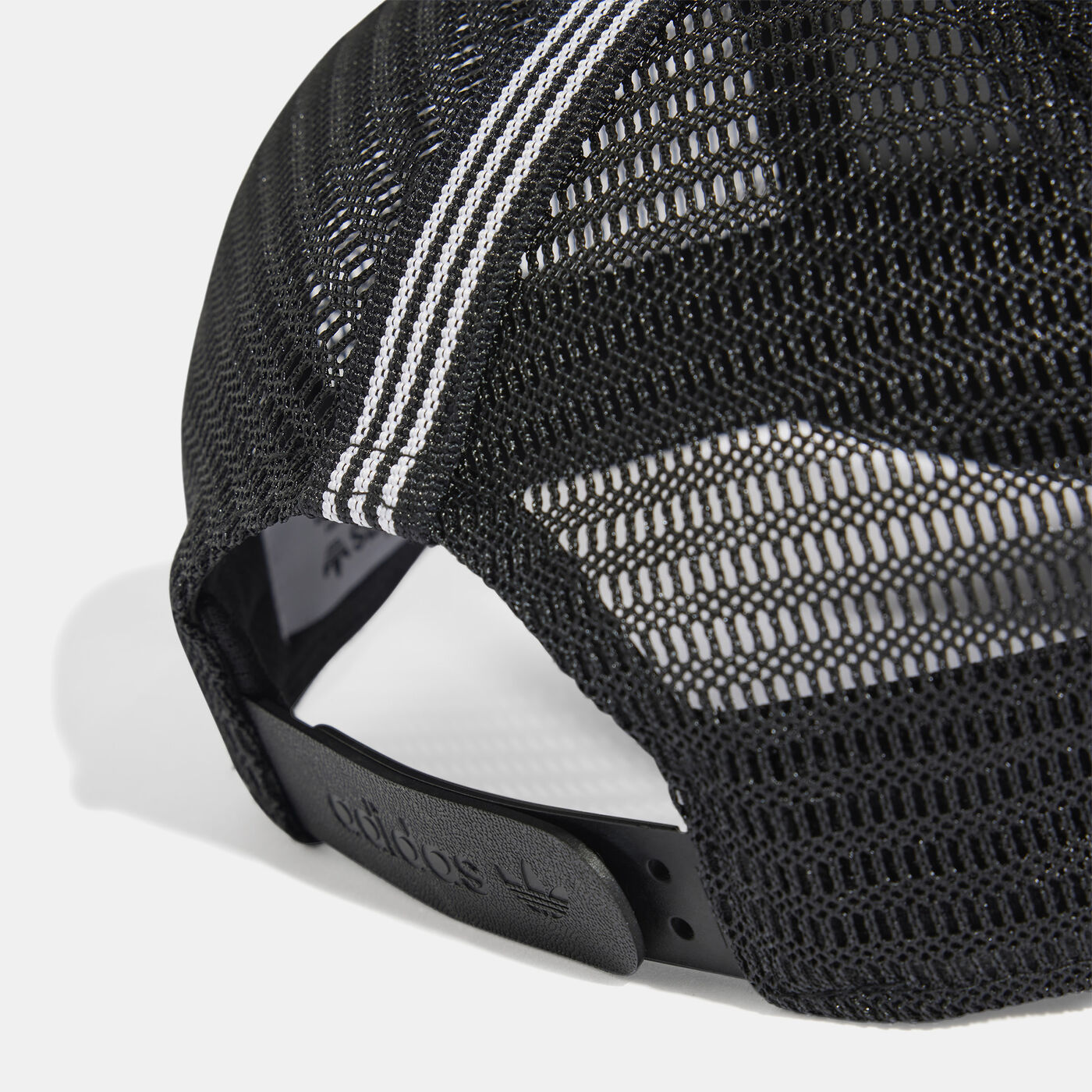 Adicolor Classic Curved Trucker Cap