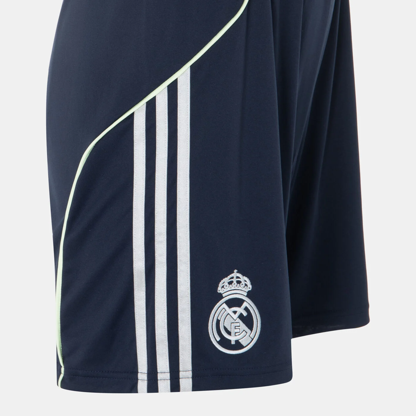 Men's Real Madrid 25/26 Away Replica Football Shorts