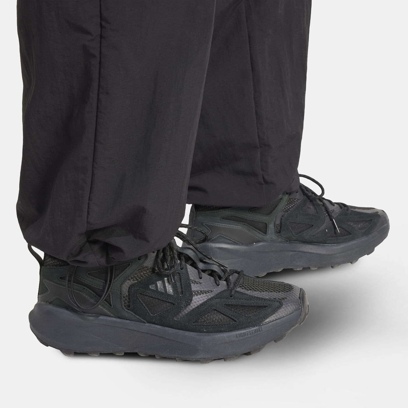 Men's Essential Small Logo Pants