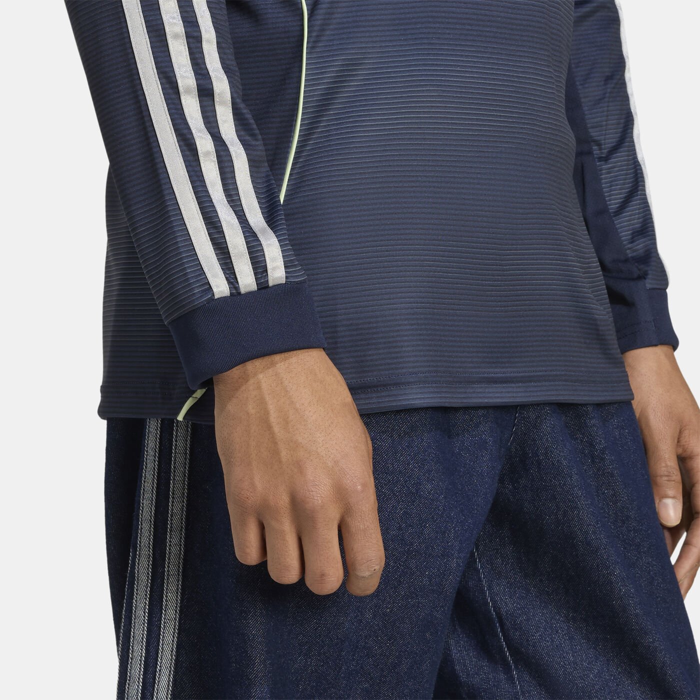 Men's Real Madrid 25/26 Away Replica Football Jersey