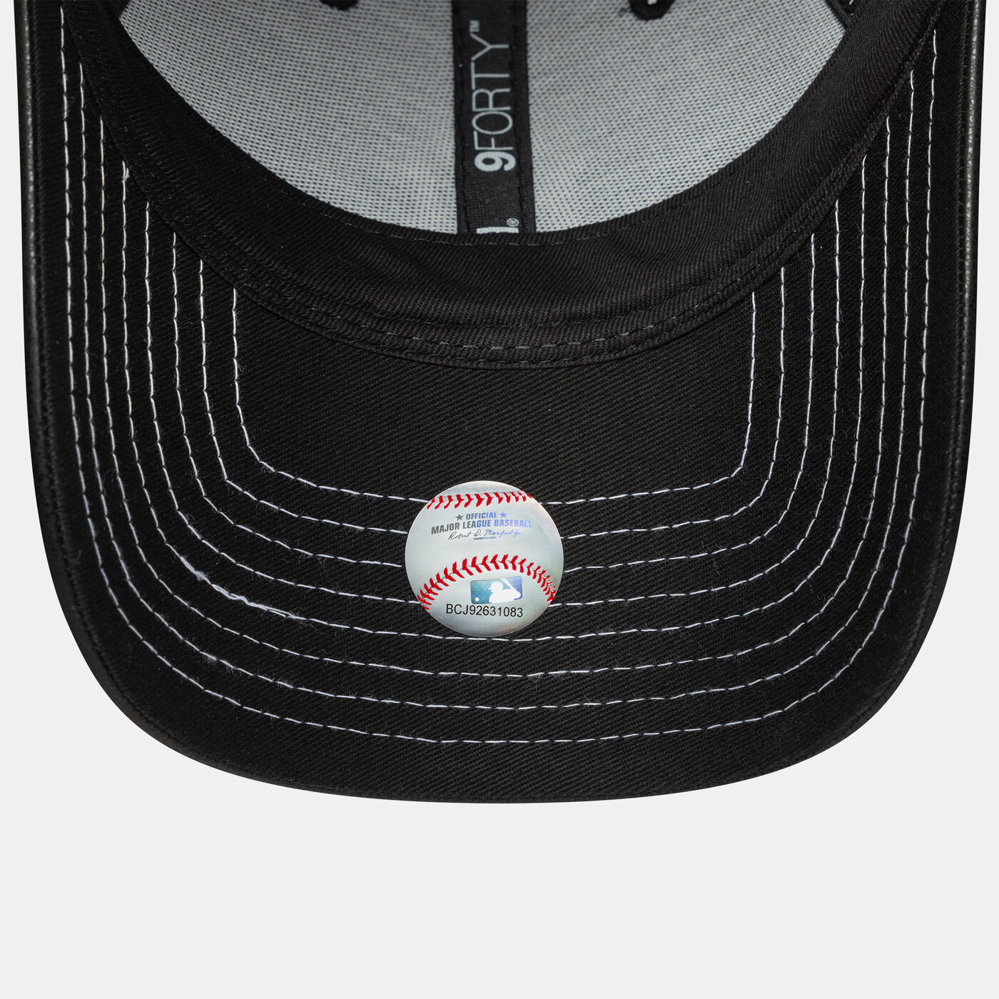 Women's MLB New York Yankees Topstitch PU 9FORTY Cap