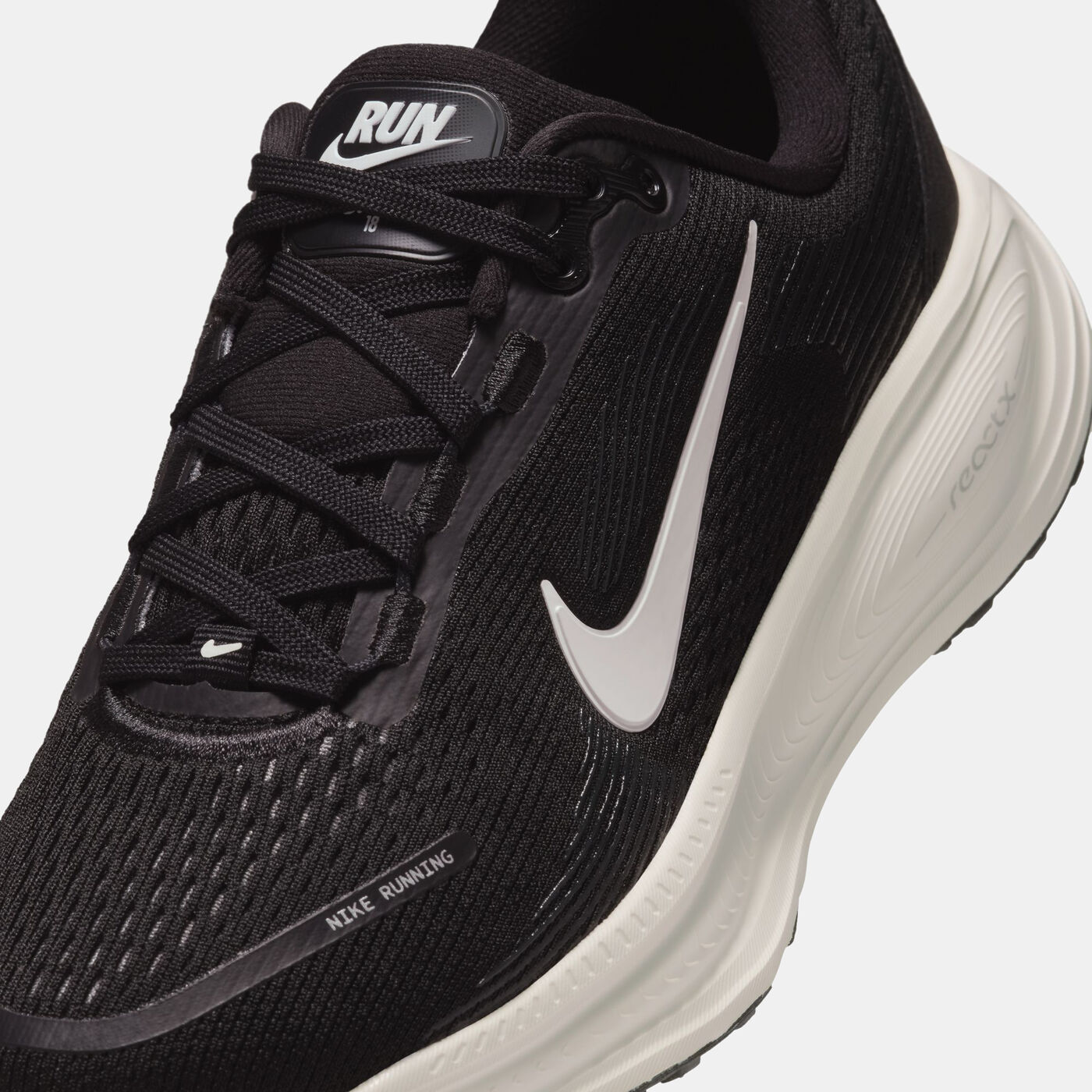 Kids' Vomero 18 Road Running Shoes