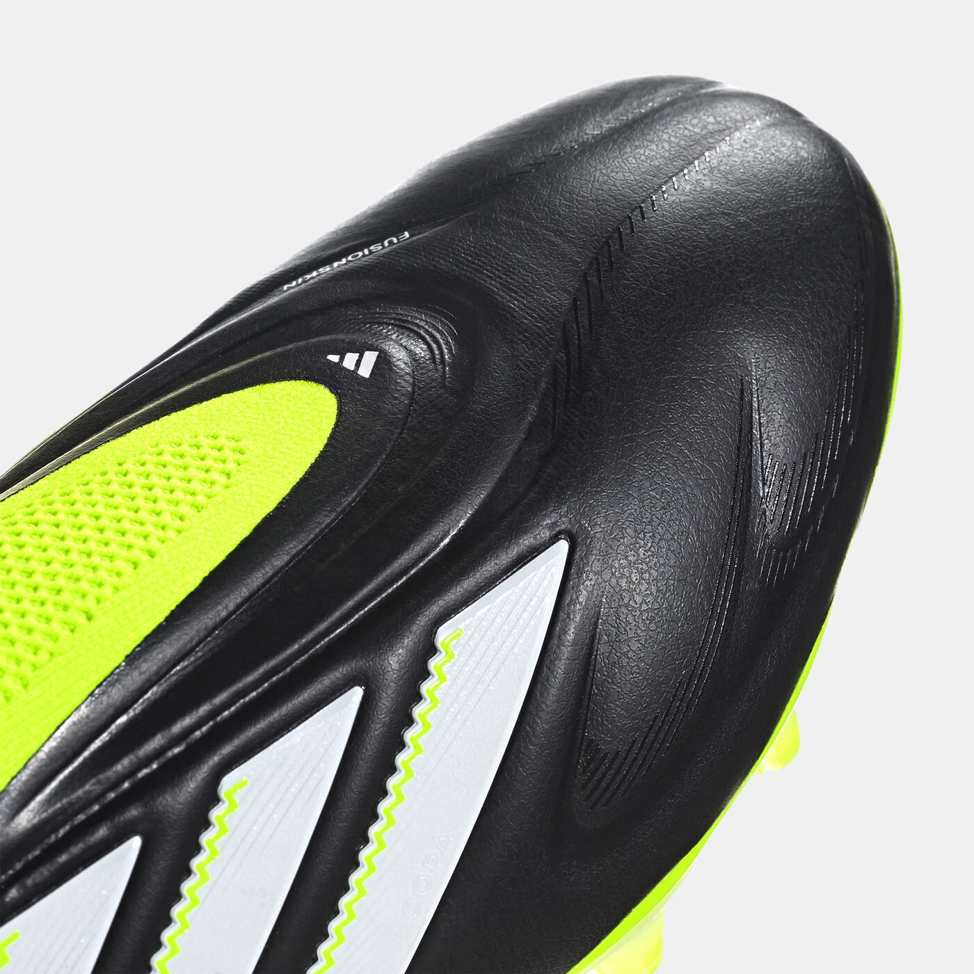 Men's Copa Pure 3 Elite Laceless Firm Ground Football Shoes