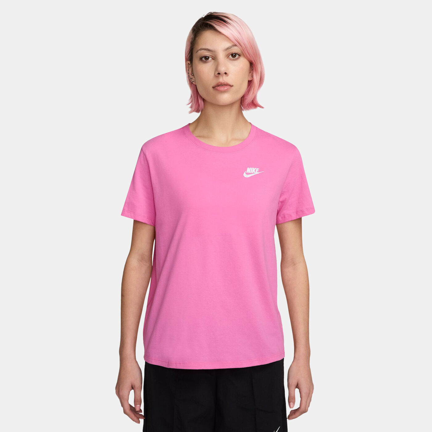 Women's Sportswear Club Essentials T-Shirt