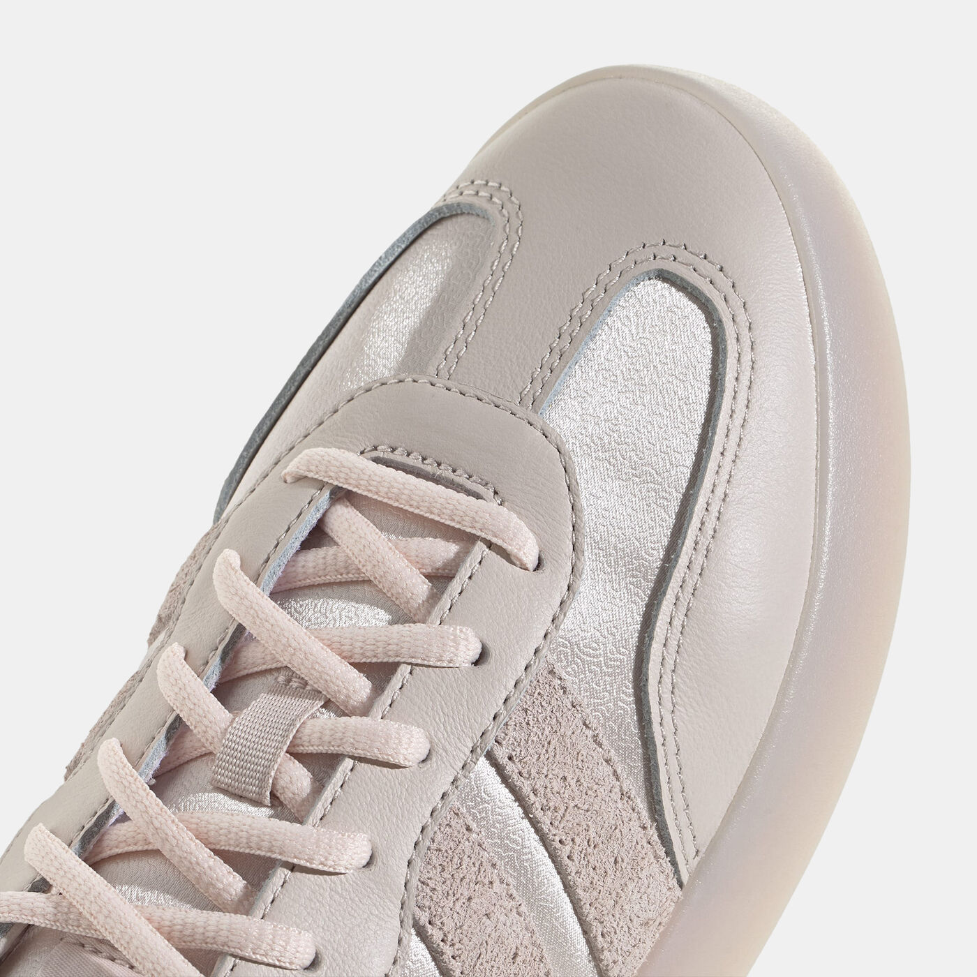 Women's Barreda Decode Shoes