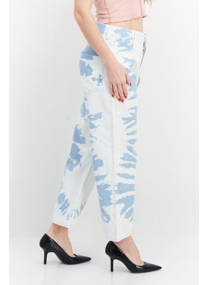 Women Straight Cropped  Wash Non-Stretchable Denim, White/Blue