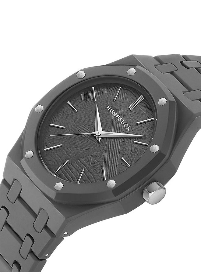 Plastic Watch Lightweight Polycarbonate Waterproof Wristwatch Minimalist Casual Design for Men & Women Durable for Sports