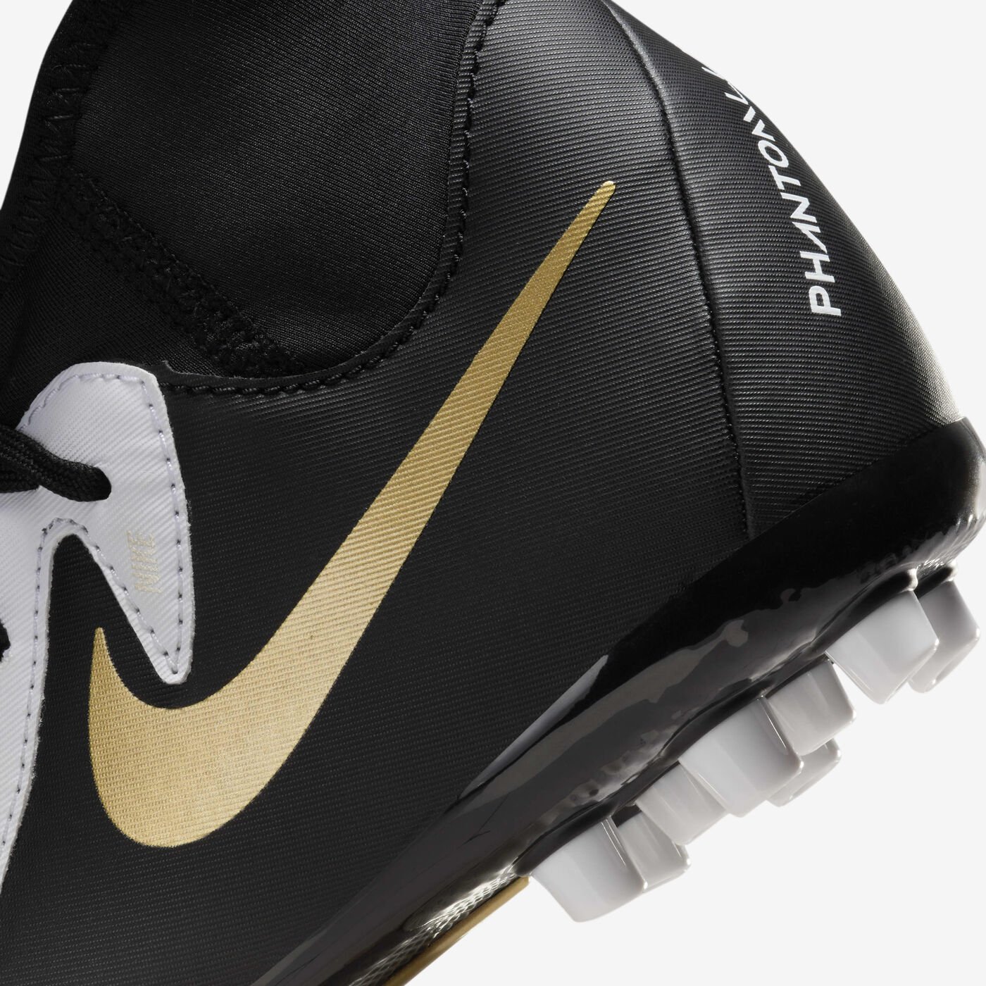 Kids' Phantom Luna 2 Academy AG Football Shoes