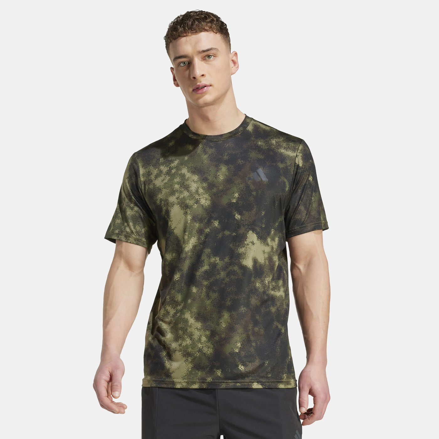 Men's Train Essentials Seasonal Printed Training T-Shirt