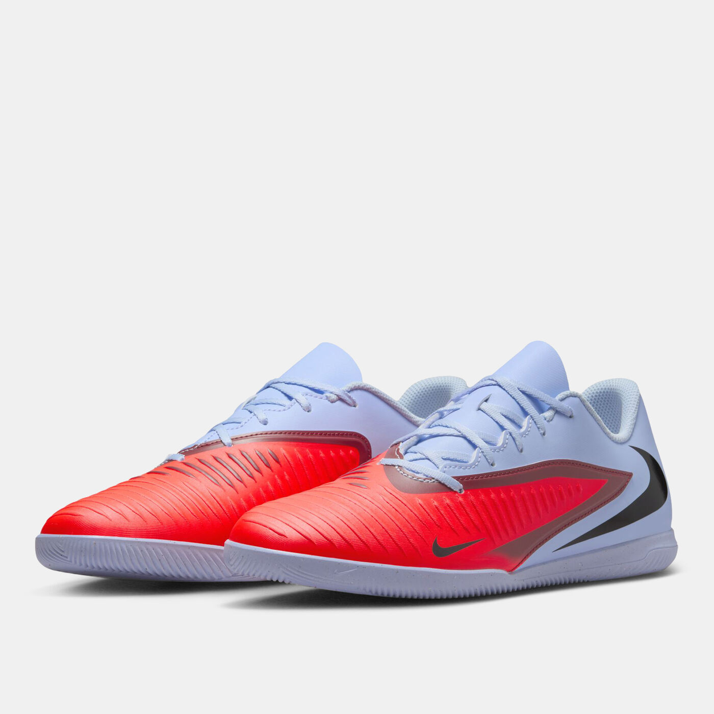 Men's Phantom 6 Low Club Indoor Court Football Shoes