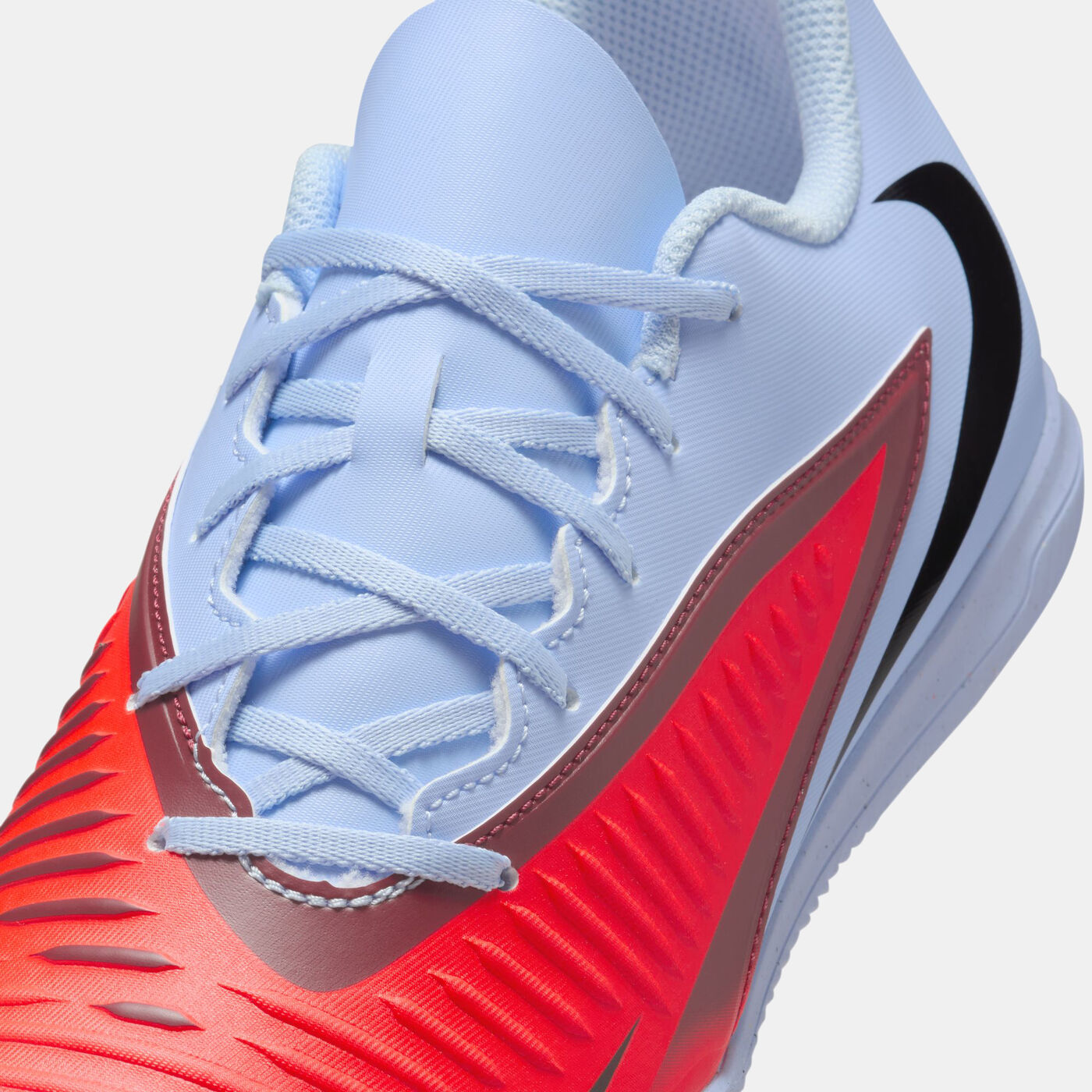 Men's Phantom 6 Low Club Indoor Court Football Shoes
