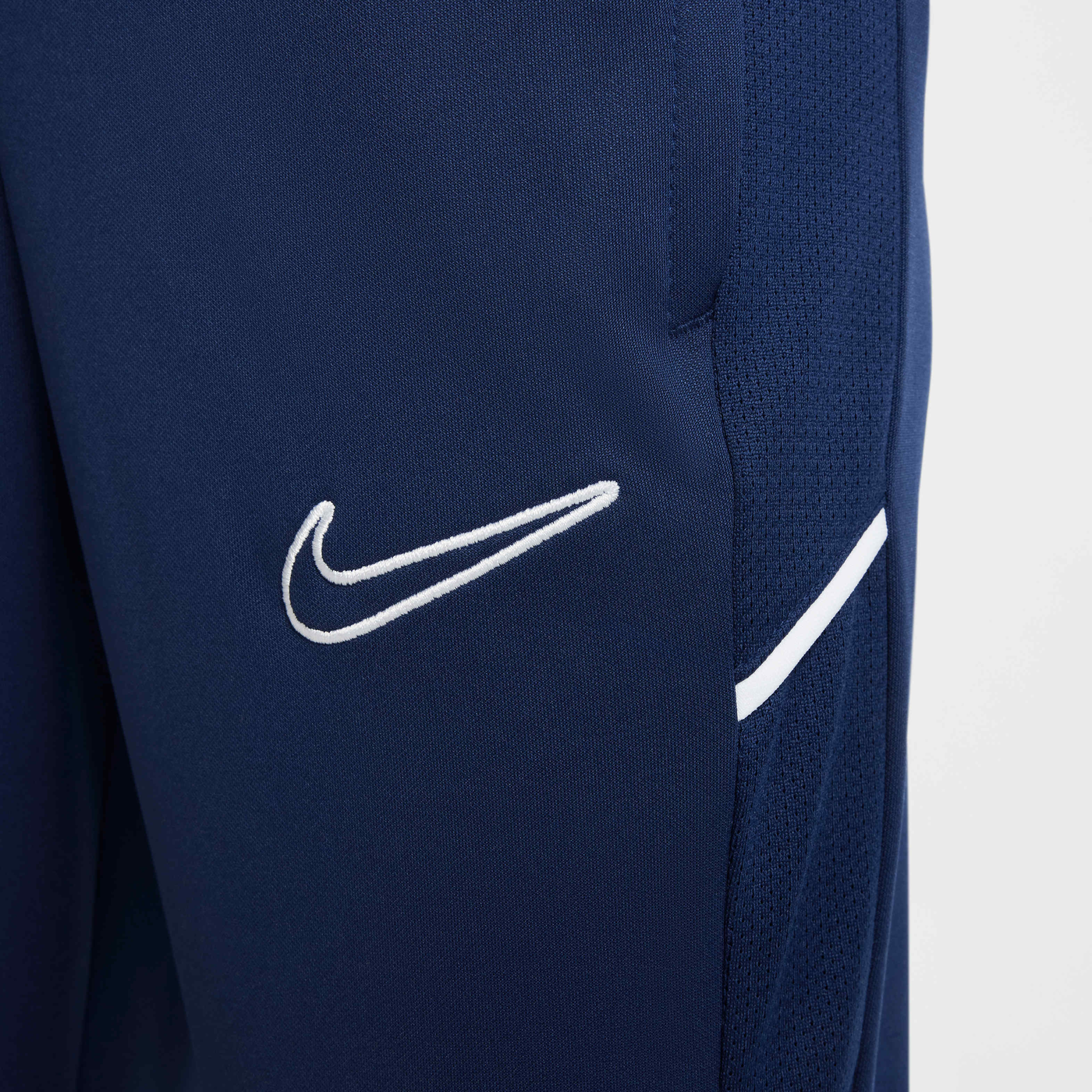 Kids' Academy25 Dri-FIT Football Shorts