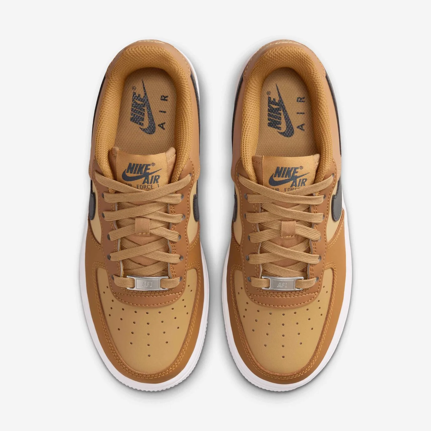 Kids' Air Force 1 Shoe (Older Kids)