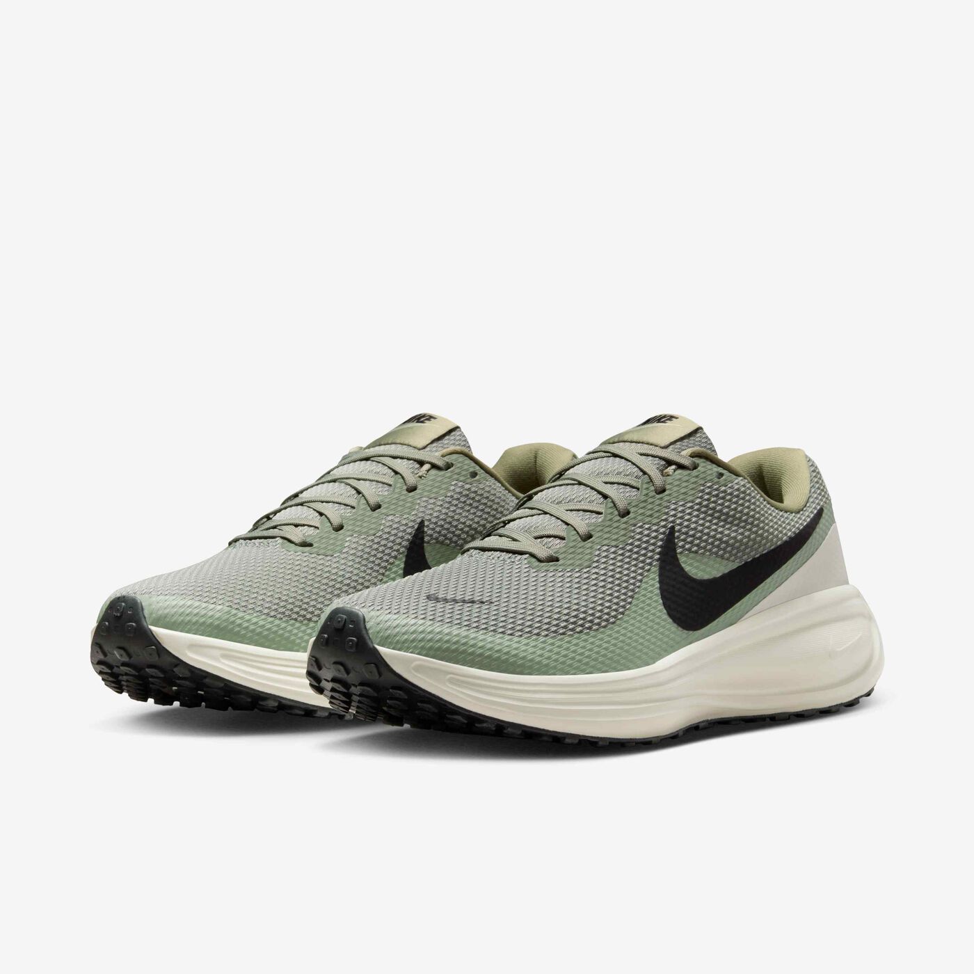 Men's Revolution 8 Road Running Shoes