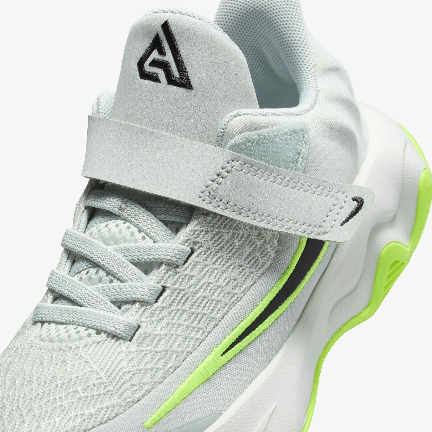 Kids' Giannis Immortality 4 Basketball Shoes