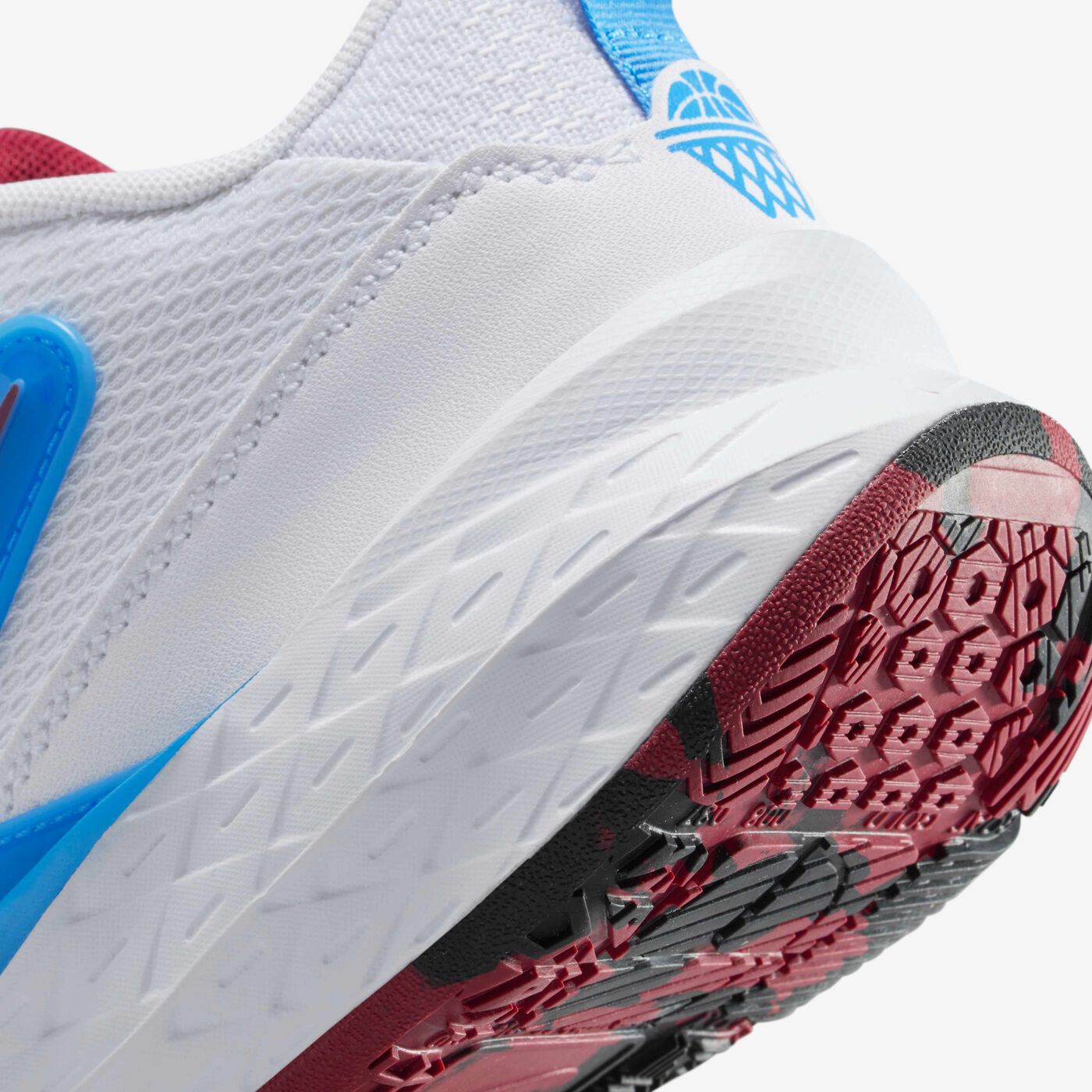 Kids' Team Hustle D Basketball Shoes