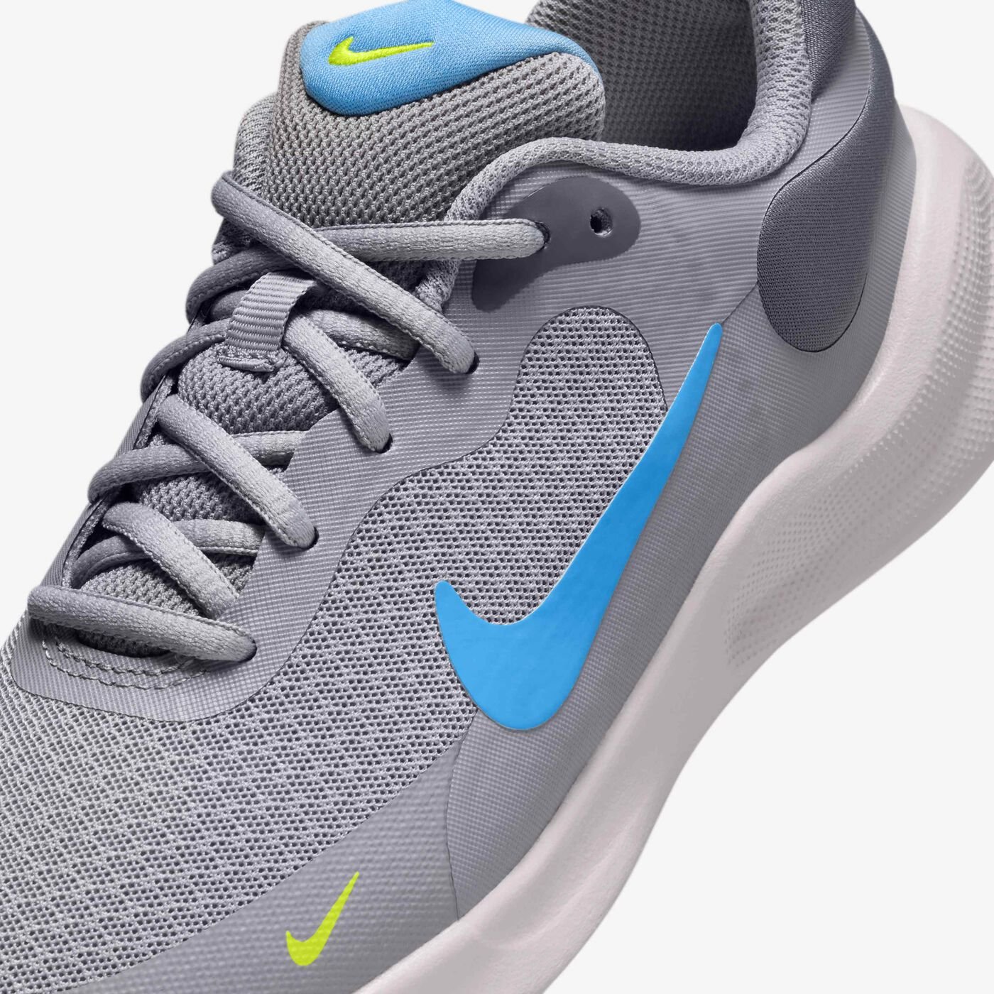 Kids' Revolution 7 Running Shoes