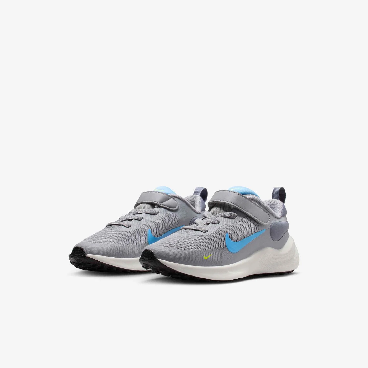 Kids' Revolution 7 Running Shoes