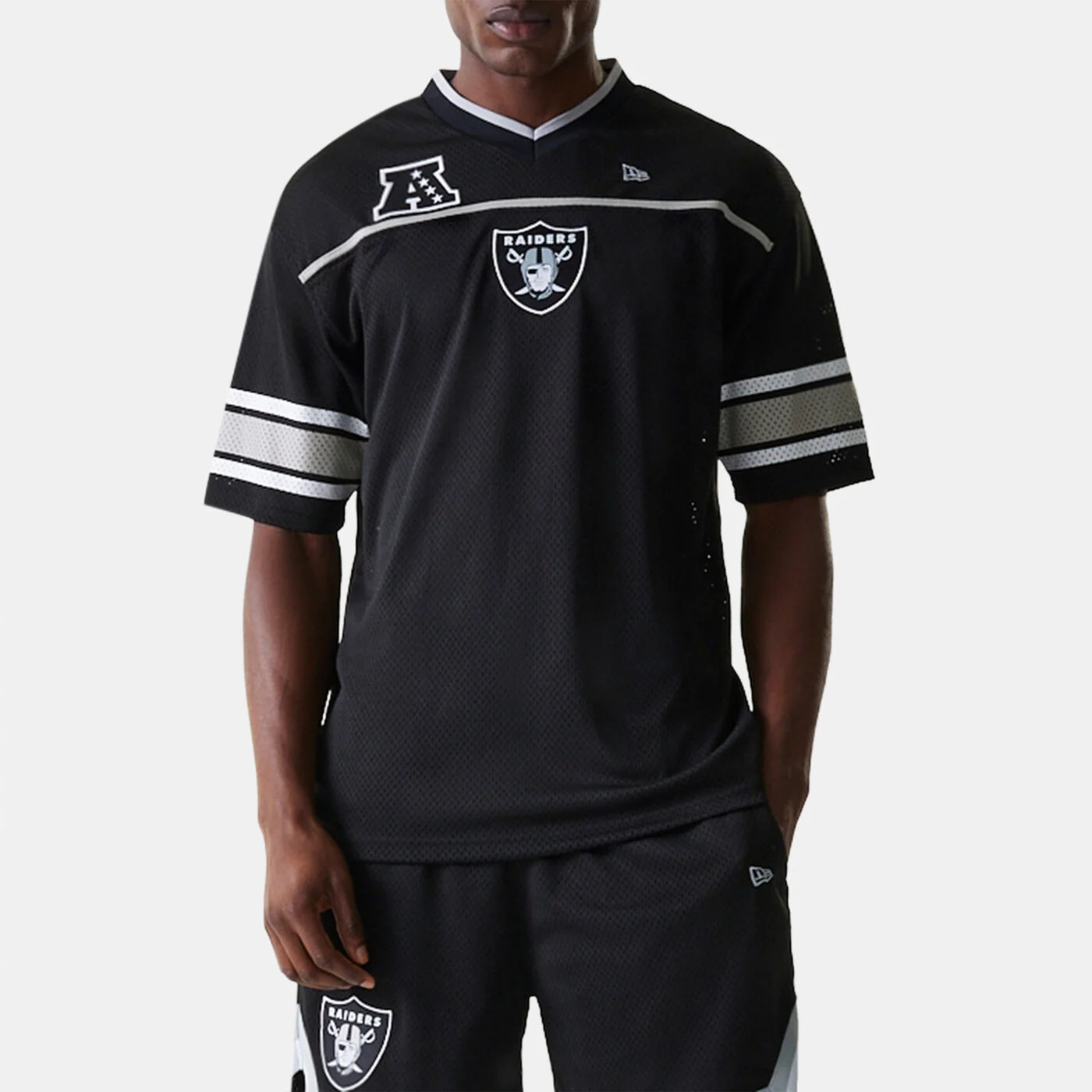 Men's NFL Las Vegas Raiders Graphic Jersey Top
