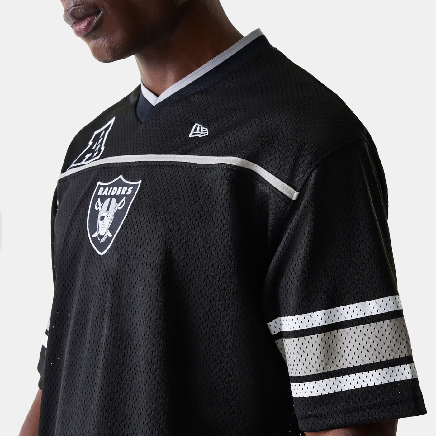 Men's NFL Las Vegas Raiders Graphic Jersey Top
