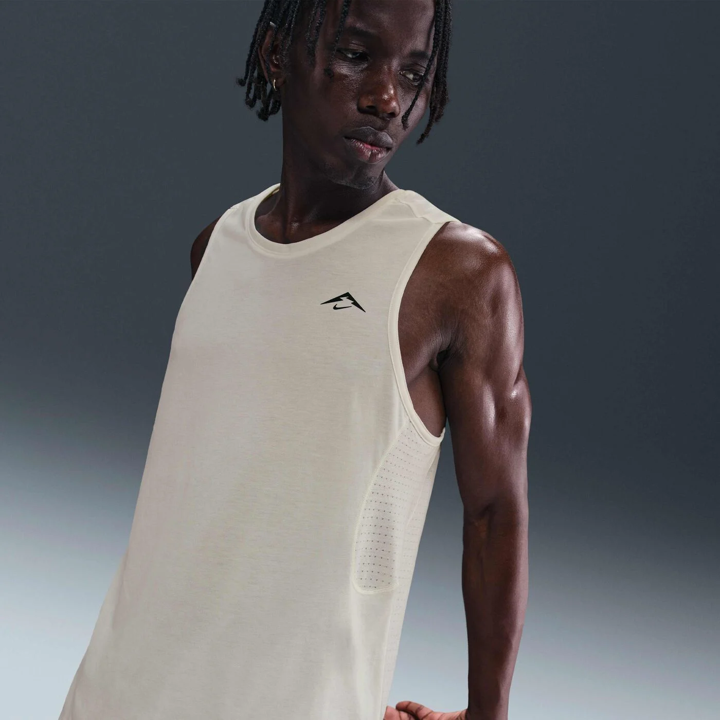 Men's Solar Chase Dri-FIT ADV Running Tank Top