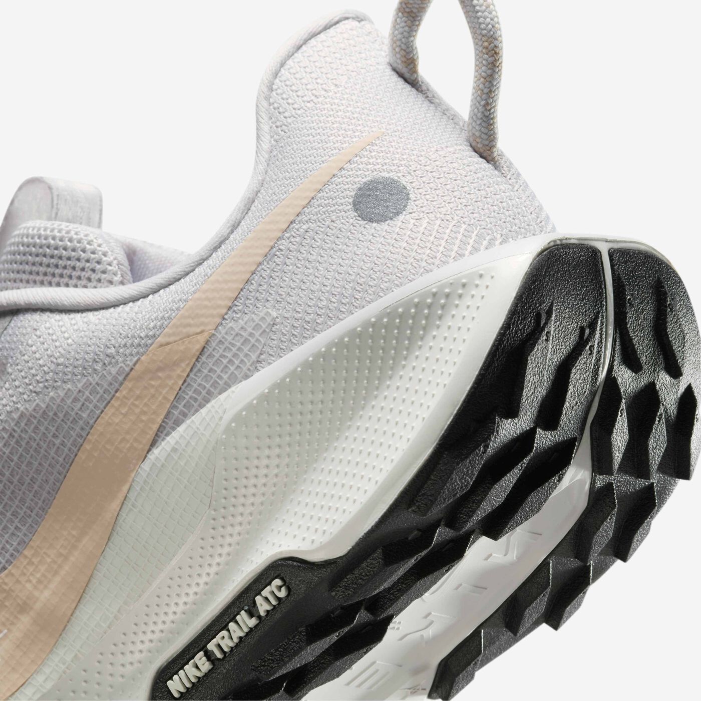 Women's Pegasus 5 Trail-Running Shoes