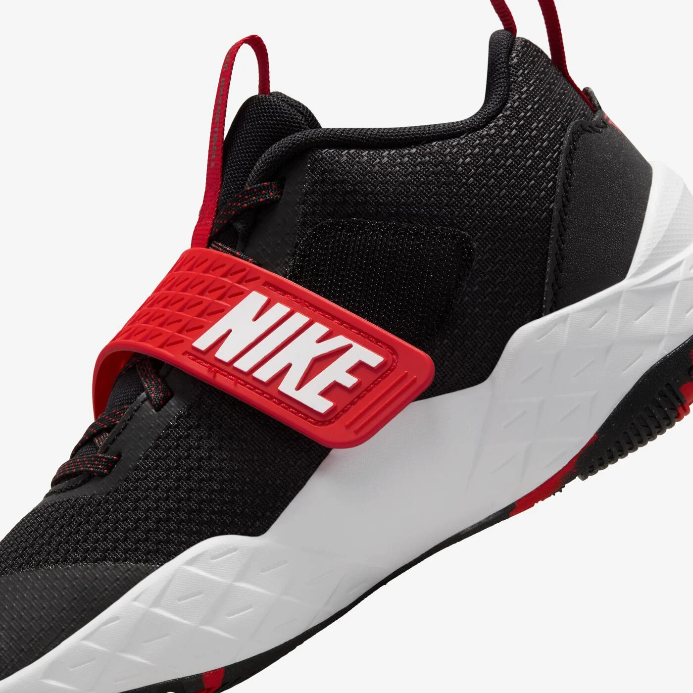 Kids' Team Hustle D Basketball Shoes