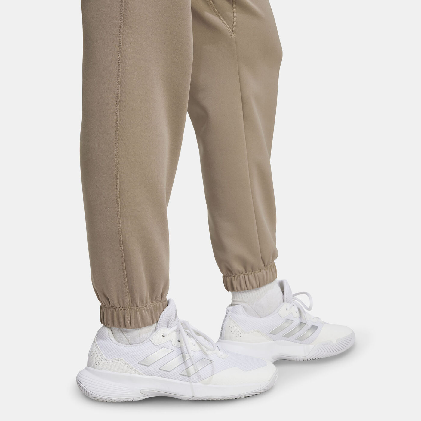 Women's Yoga Essentials Pants With Cuffs