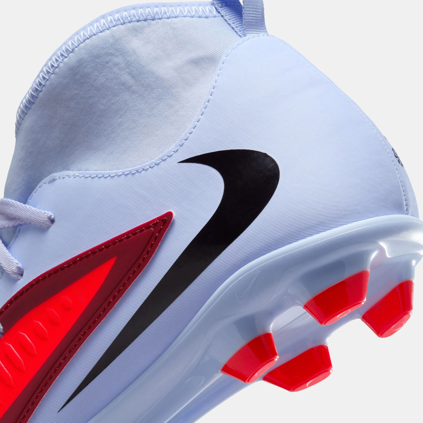 Men's Phantom 6 High Club Multi-Ground Football Shoes