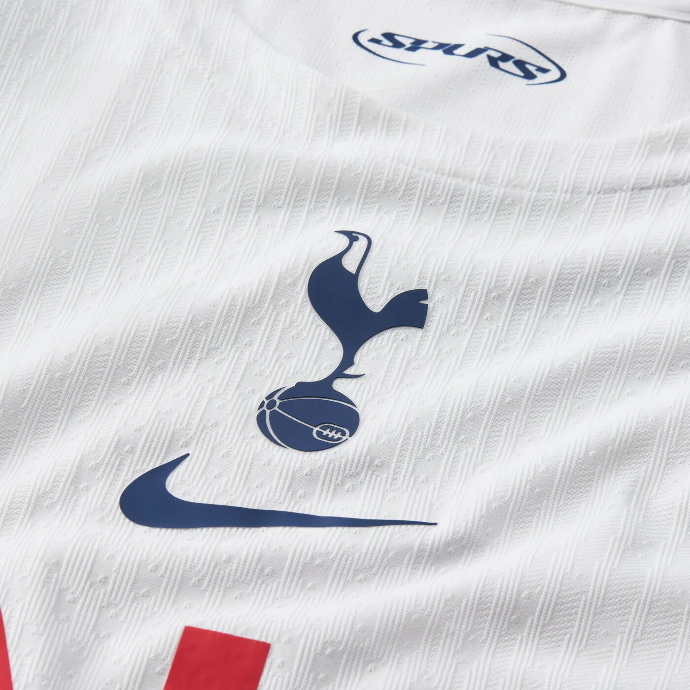 Men's Tottenham Hotspur 2025/26 Home Authentic Football Jersey