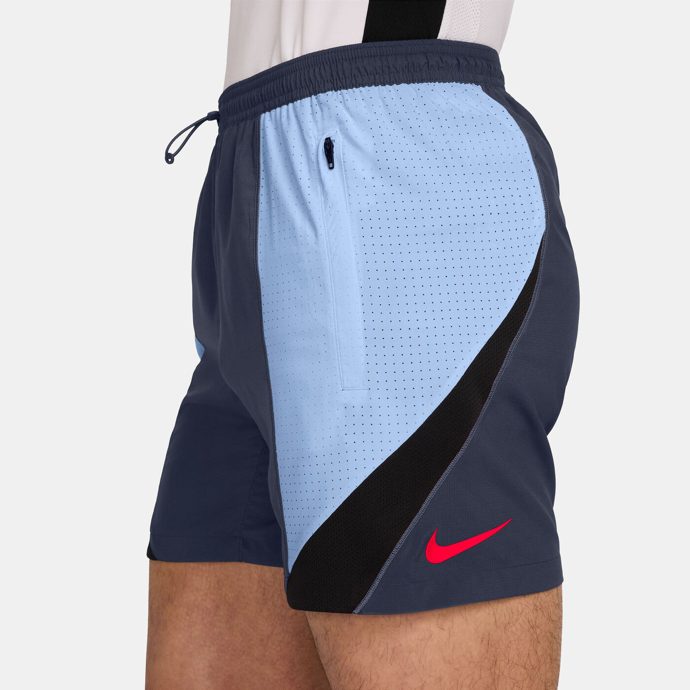 Men's Strike+ Dri-FIT Football Shorts