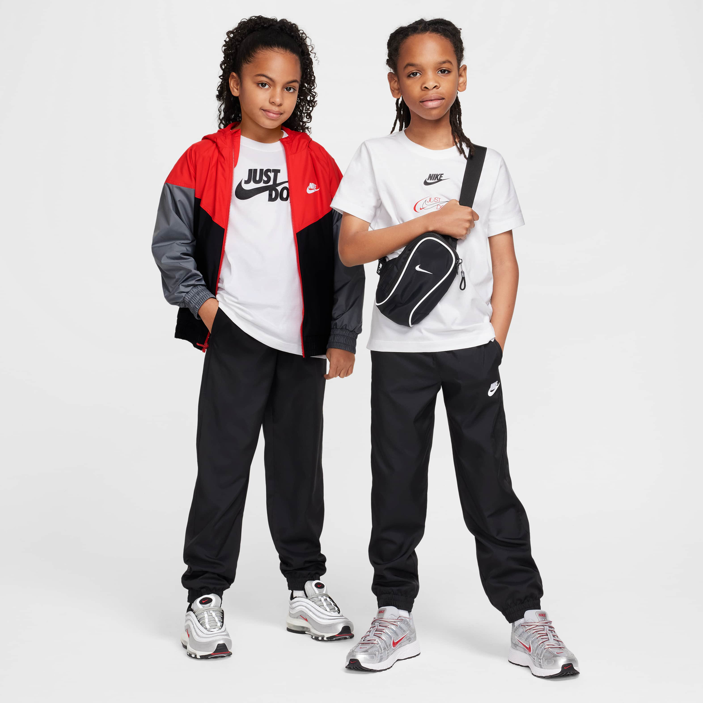 Kids' Sportswear Club Woven Joggers