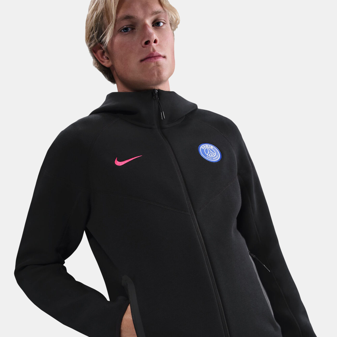 Men's Paris Saint-Germain Tech Total 90 Windrunner Full-Zip Hoodie