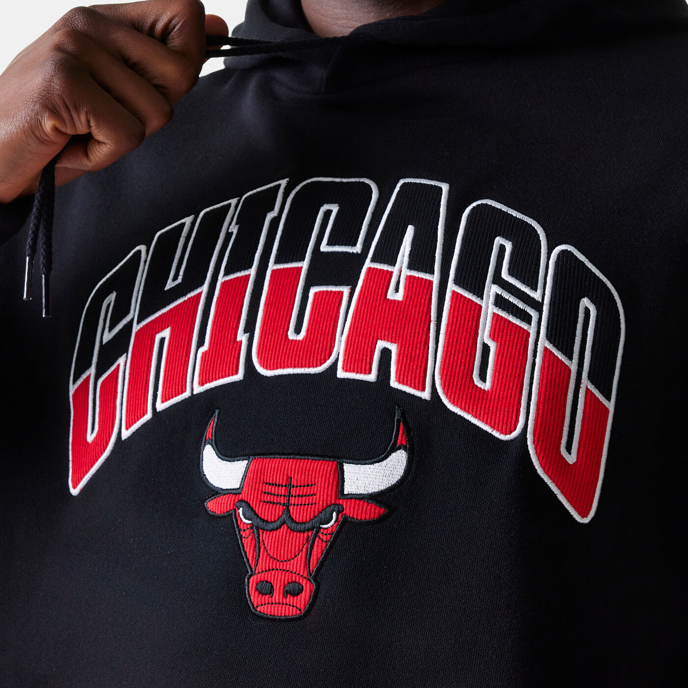 Men's NBA Chicago Bulls Arch Graphic Hoodie
