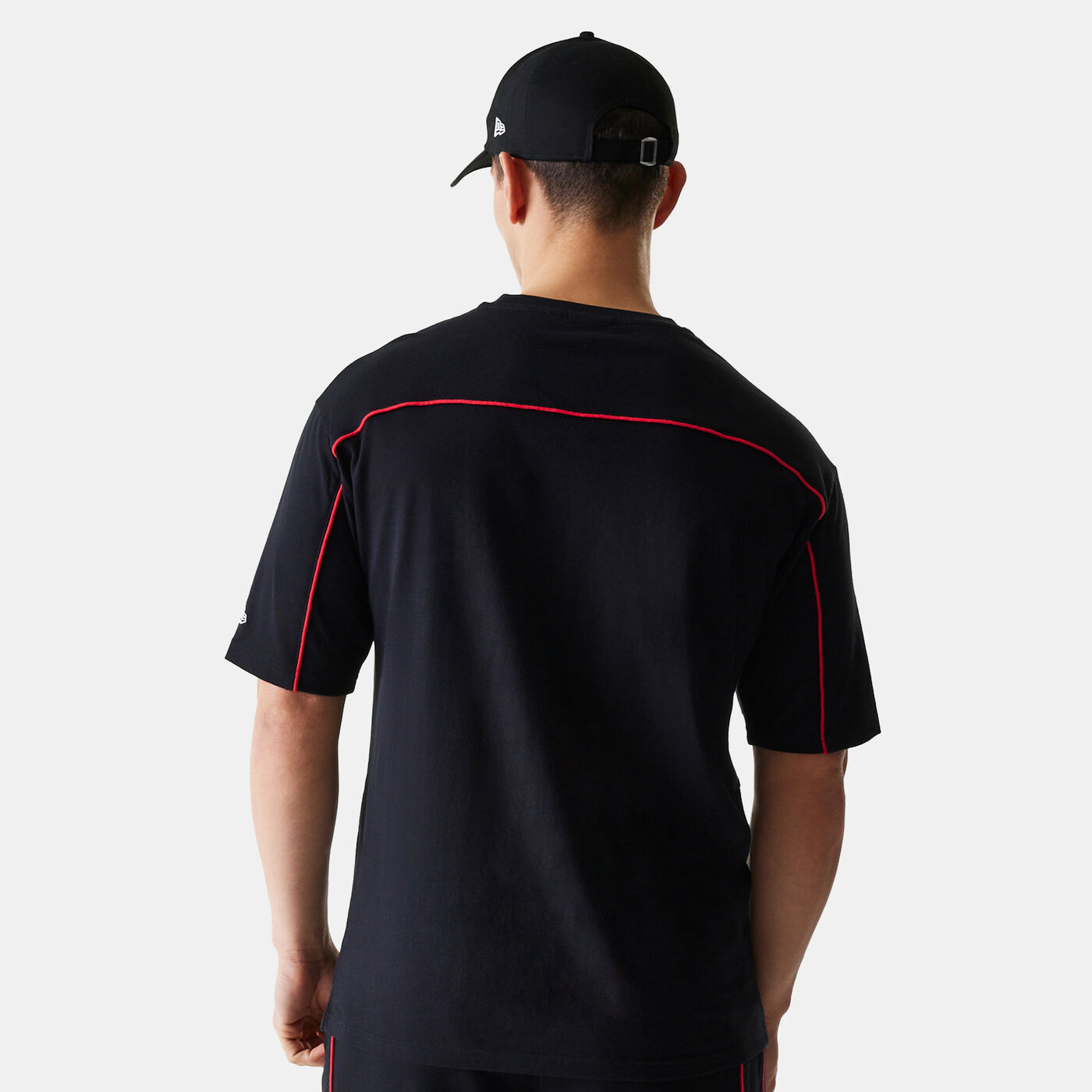 Men's NBA Chicago Bulls Piping Graphic T-Shirt