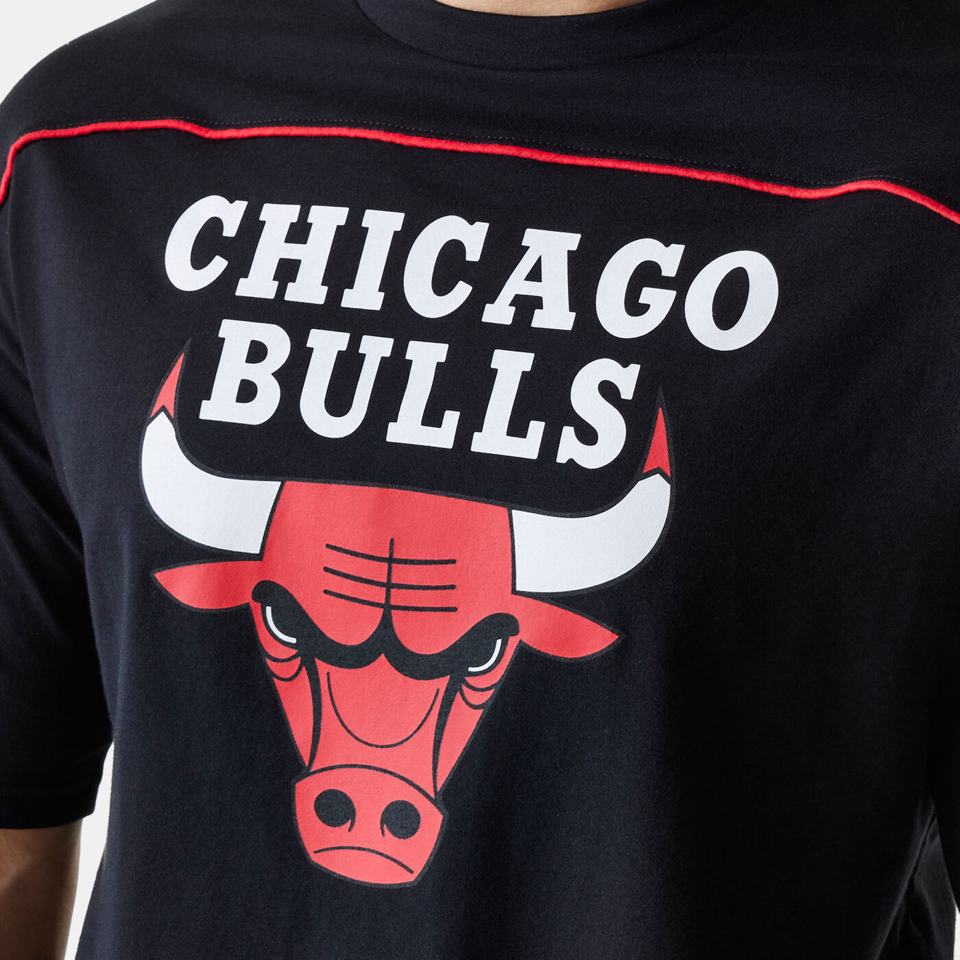 Men's NBA Chicago Bulls Piping Graphic T-Shirt